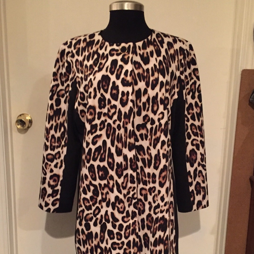 ❌SOLD LOCALLY ❌ Chico’s leopard jacket